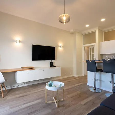 Garden By Madeira Sun Travel Apartment *